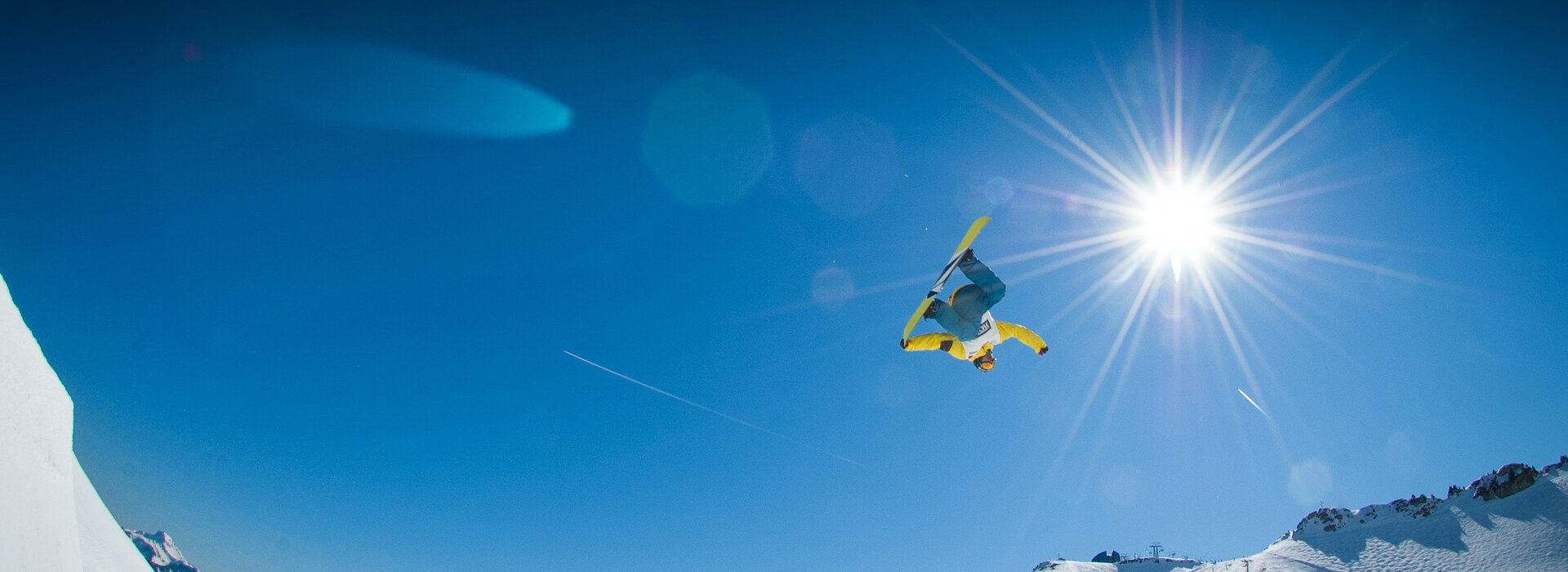 Reserver votre location de snowboard en ligne avec Lioran Sports dans le cantal